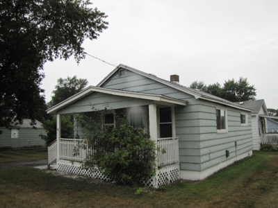 1260 Vincent St, Saginaw, MI featured photo