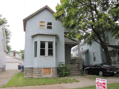 1019 N. Lincoln St., Bay City, MI featured photo