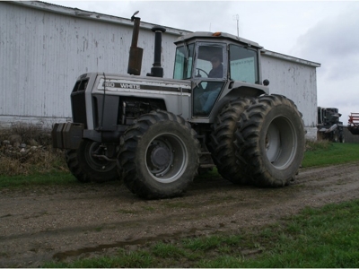 Heinrich Farm Machinery Auction featured photo