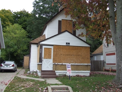 829 Oakhill St SE, Grand Rapids featured photo