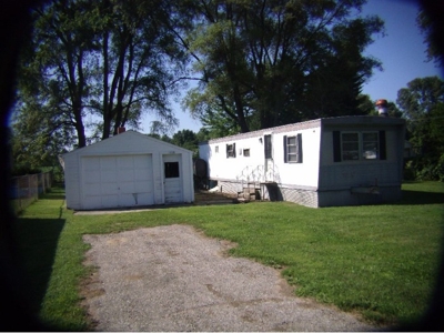 5093 Shreeves Rd, Fairgrove, MI featured photo