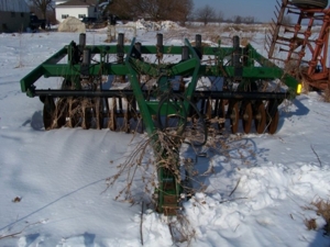 Bissell Farm Machinery Auction featured photo 18