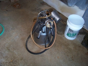 Bissell Farm Machinery Auction featured photo 26