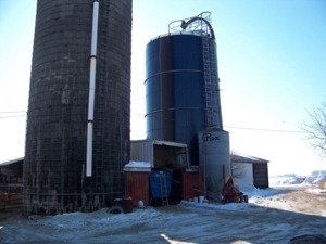 Bissell Farm Machinery Auction featured photo 39