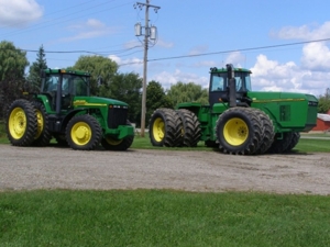 Zehr Farm Machinery Auction featured photo 3