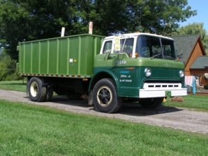 Zehr Farm Machinery Auction featured photo 18