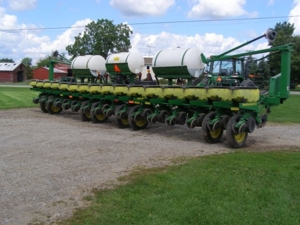 Zehr Farm Machinery Auction featured photo 21
