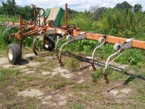 Zehr Farm Machinery Auction featured photo 35