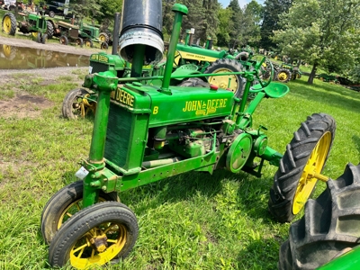 Bob Clark Auction #3- Vintage Tractors & Cars, Fenton featured photo 7