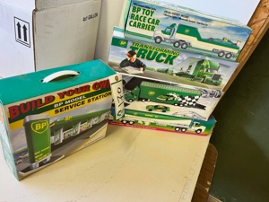 Mark Adam Toy Tractor, Truck, and Milk Bottle Collection featured photo 13