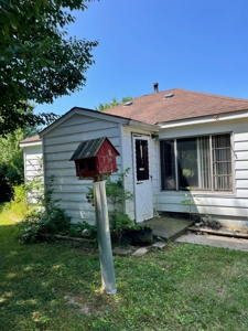 614 Allen Ave. Alma, Michigan featured photo