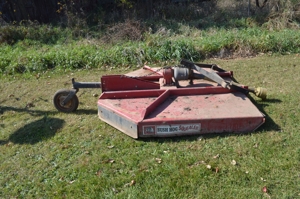 The Estate of Keith and Ellen Gidner Equipment Auction featured photo 15